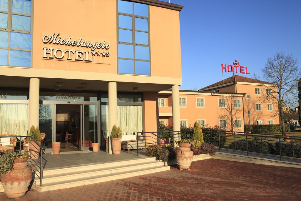 Hotel Michelangelo Terranuova Bracciolini Kültér fotó