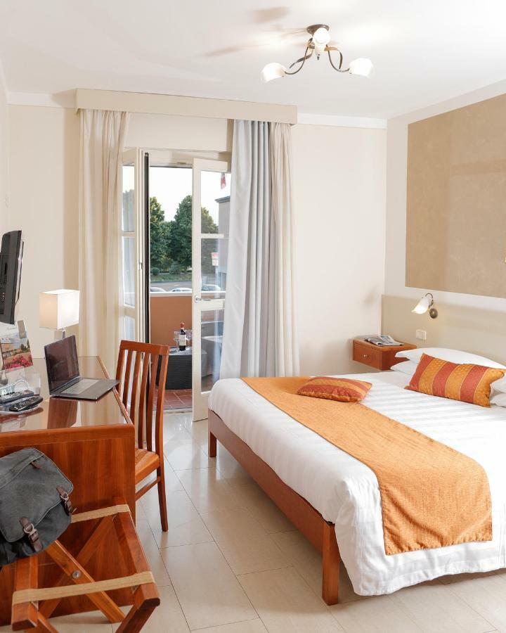 Hotel Michelangelo Terranuova Bracciolini Kültér fotó