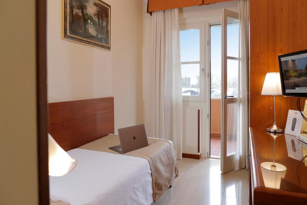 Hotel Michelangelo Terranuova Bracciolini Kültér fotó